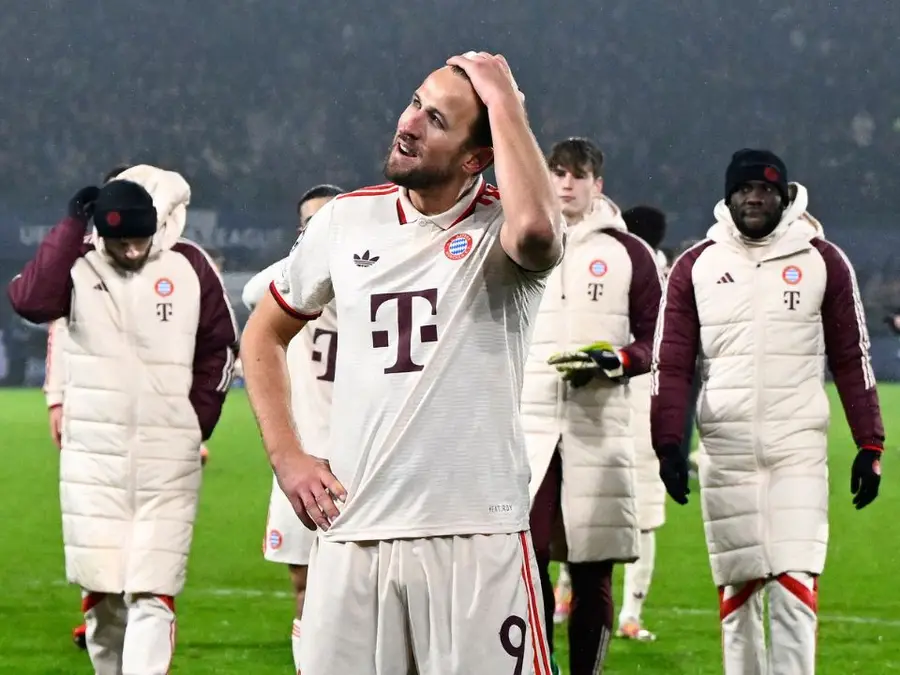 Bayern Munich suffer shock defeat to Feyenoord in Champions League