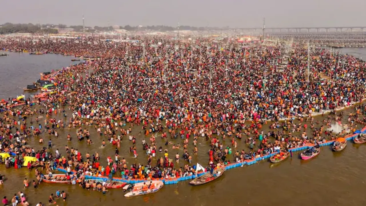 Maha Kumbh 2025: Fire in tents; Odisha cancels special bus service. Know all major updates