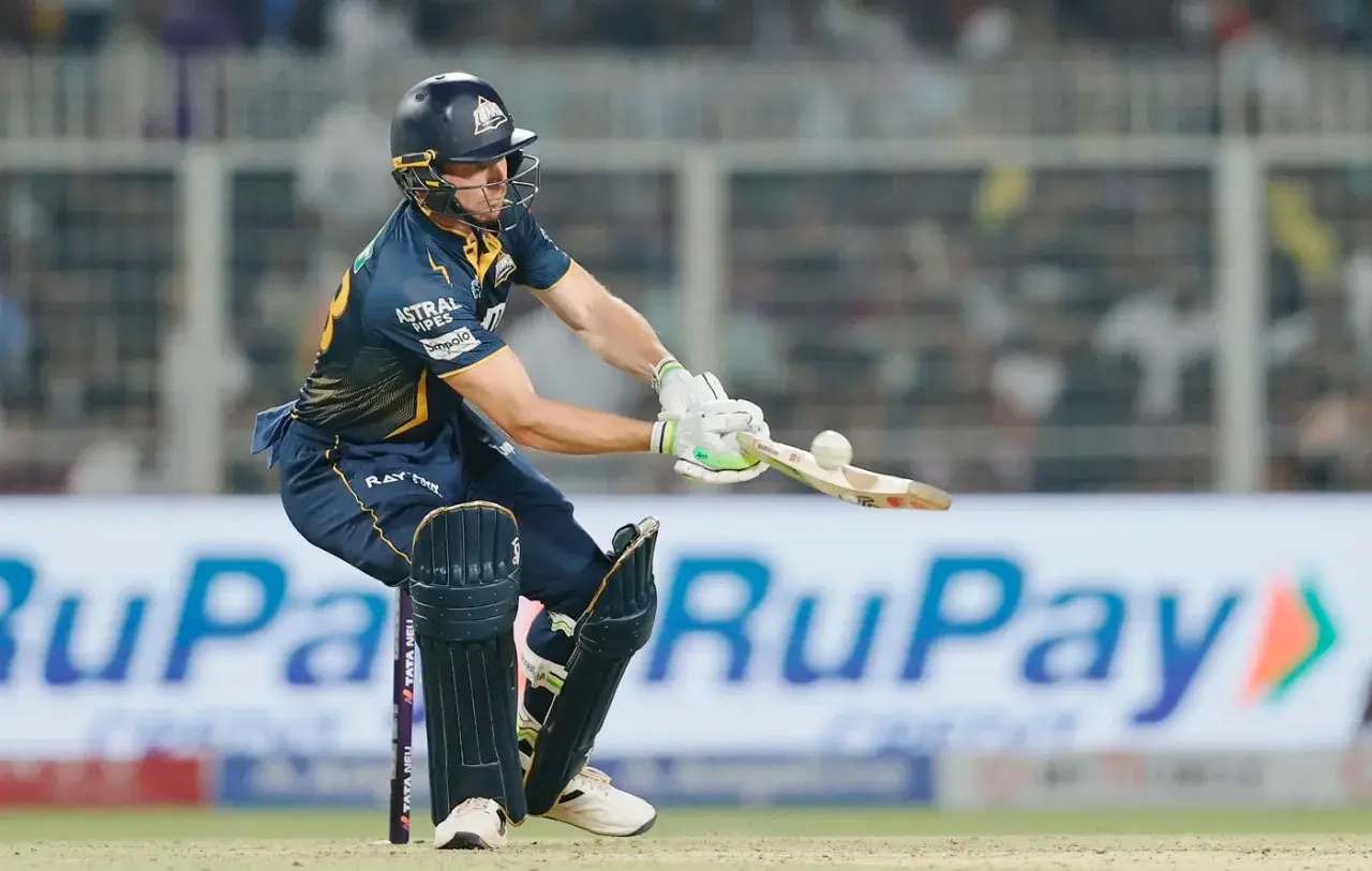 Jos Buttler - 52