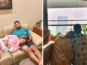 What a love story! Hina Khan shares when beau shaved his head to twin with her during cancer struggle