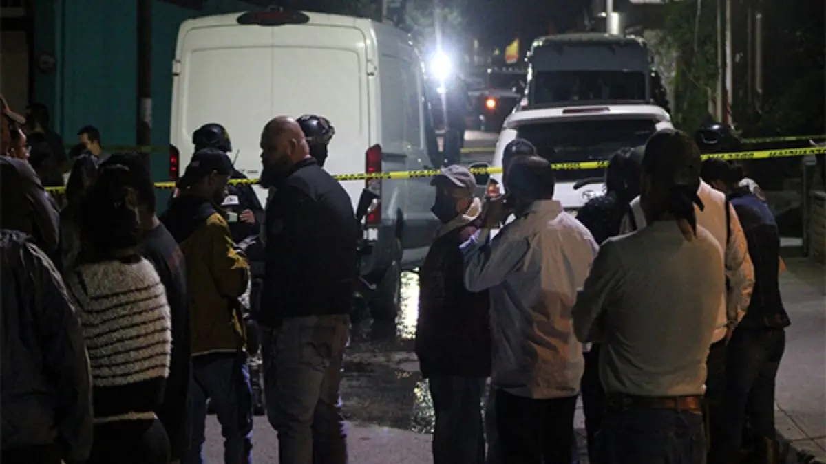 Mass shooting at New Mexico's Las Cruces park kills 3, injures 15 Mass shooting at New Mexico's Las Cruces park kills 3, injures 15