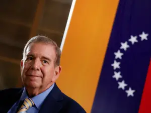 'I must be commander-in-chief': Venezuelan opposition leader asks military to back change in country's leadership