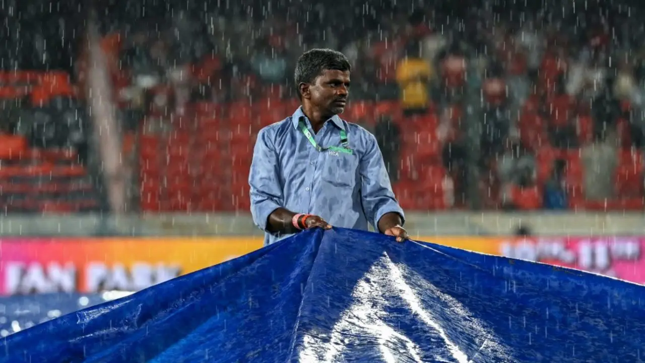 IPL 2025 playoff race still open despite rain halting DC-SRH tie in Hyderabad IPL 2025 playoff race still open despite rain halting DC-SRH tie in Hyderabad