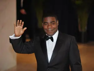 Comedian Tracy Morgan escorted out of Knicks game in wheelchair after falling ill
