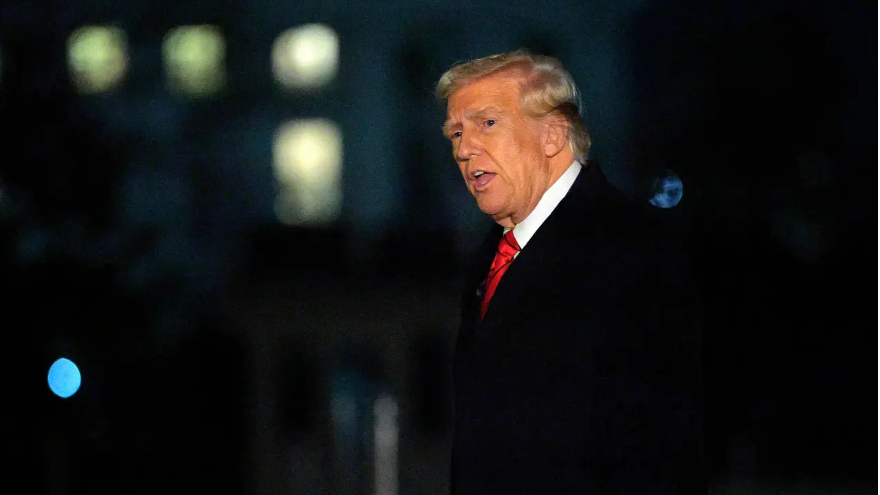 Trump signs order banning transgender people from US military. What are the new guidelines? Trump signs order banning transgender people from US military. What are the new guidelines?