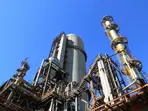 Oil prices inch higher amid Federal Reserve deliberations