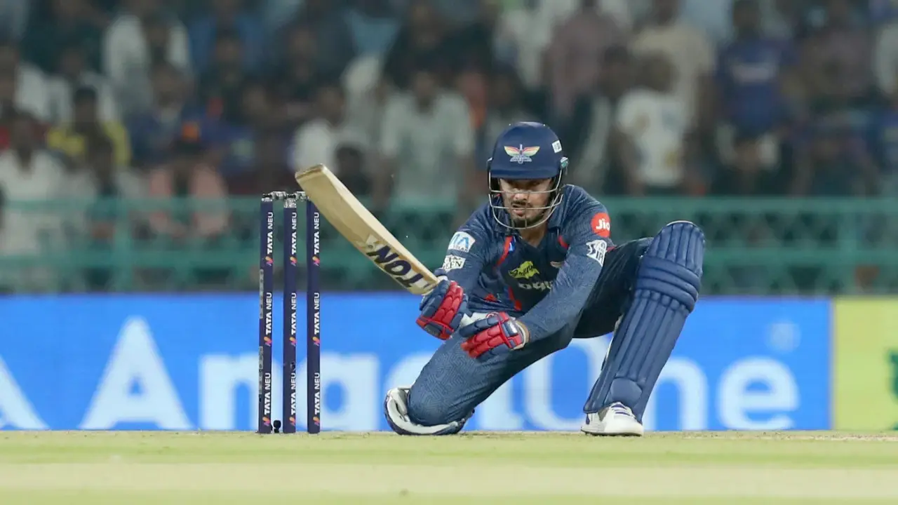 IPL 2025 | 'They do not pay the curators,' Ex-India coach against franchises asking for tailor-made pitches at home