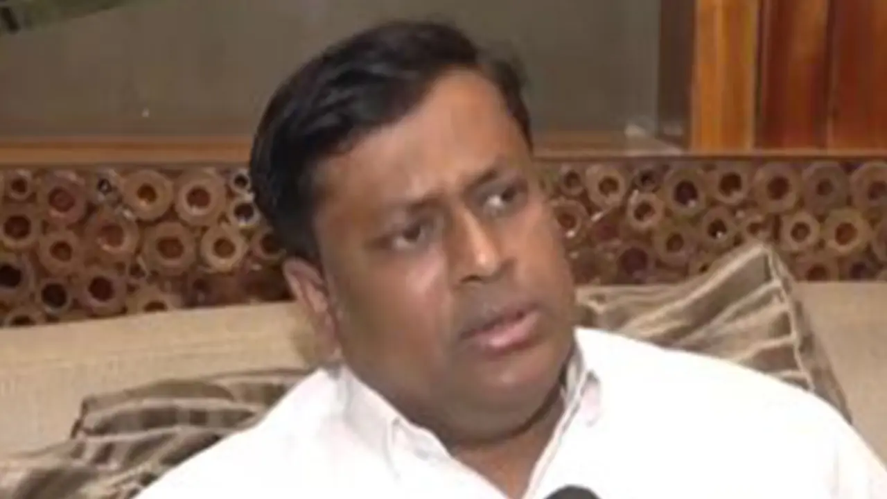 New Delhi station stampede: Railways investigating if ‘fake news’ fueled deadly crush