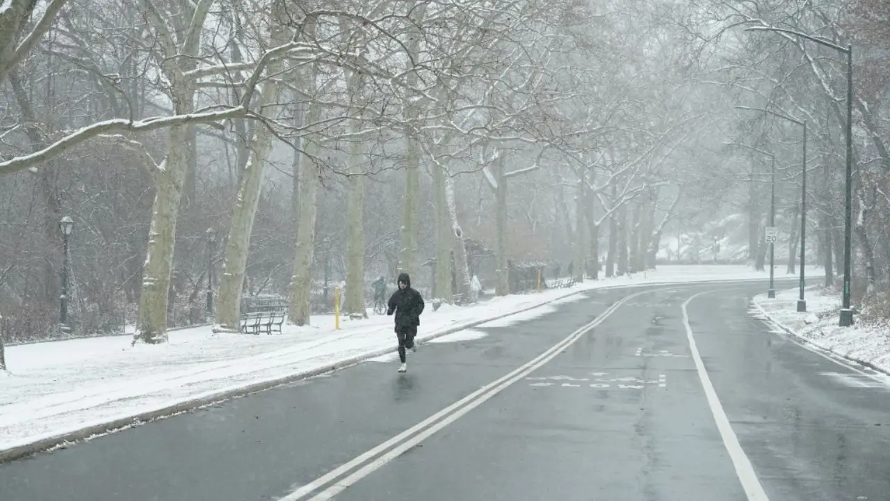 Three winter storms to blast snow across large parts of US this week, affecting millions