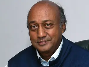 Who was Madhur Bajaj? Check net worth, family background of former Bajaj Auto vice chairman