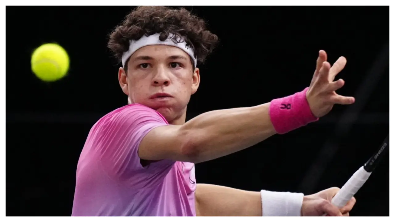 Top seed Ben Shelton ousted by Czech teenager in Auckland Top seed Ben Shelton ousted by Czech teenager in Auckland