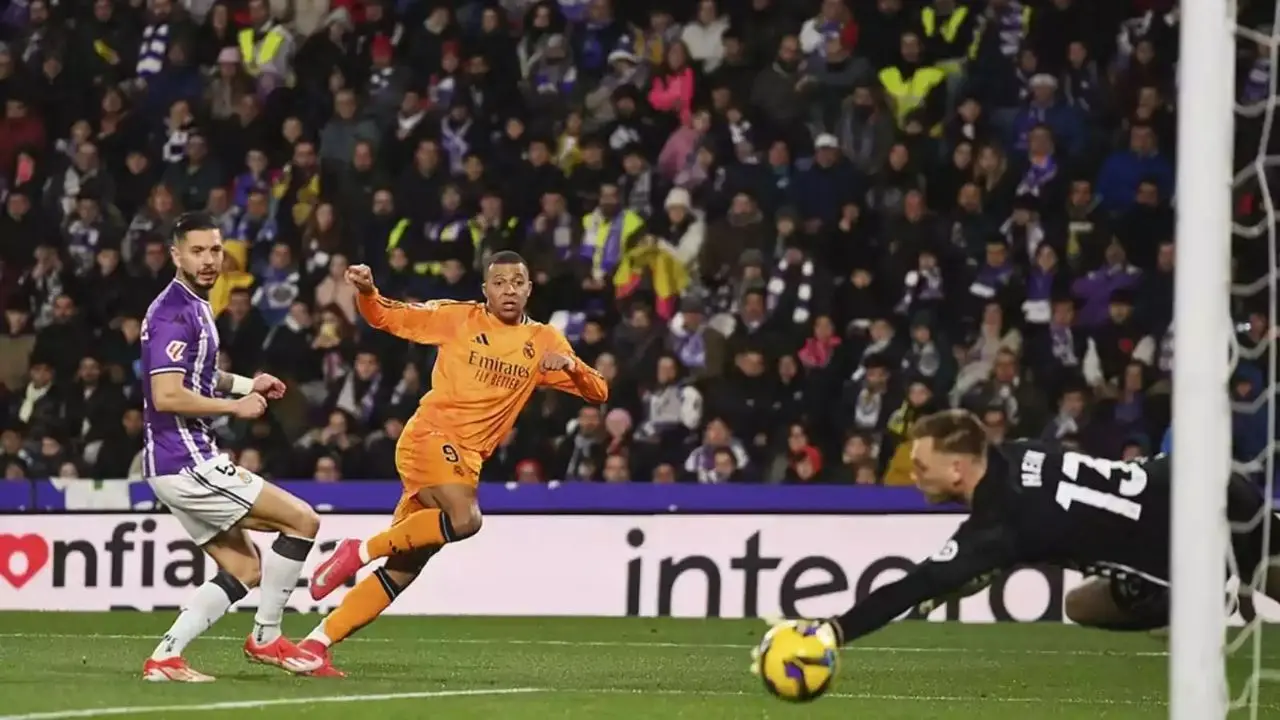 Mbappe's hat trick against Valladolid steers Madrid to four-point lead at top