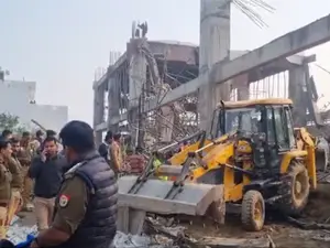 India: Railway station's roof collapses in UP's Kannauj, 40 feared trapped