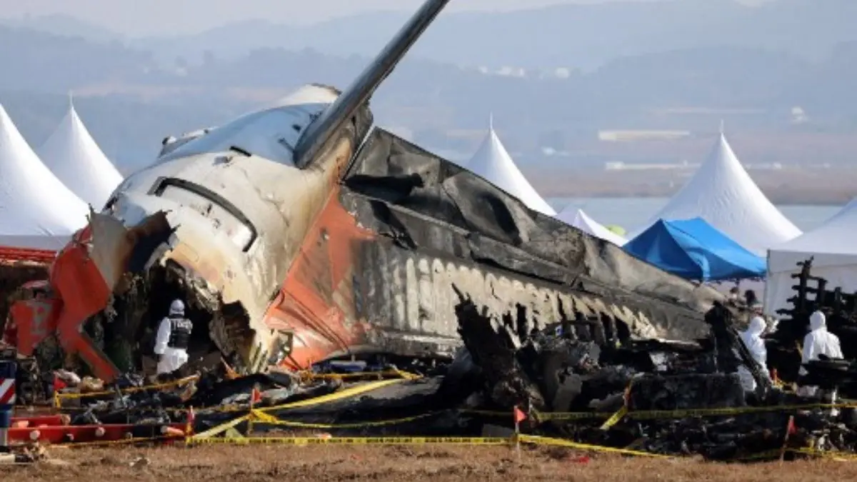 Jeju Air CEO banned from leaving South Korea after fatal crash, say police Jeju Air CEO banned from leaving South Korea after fatal crash, say police
