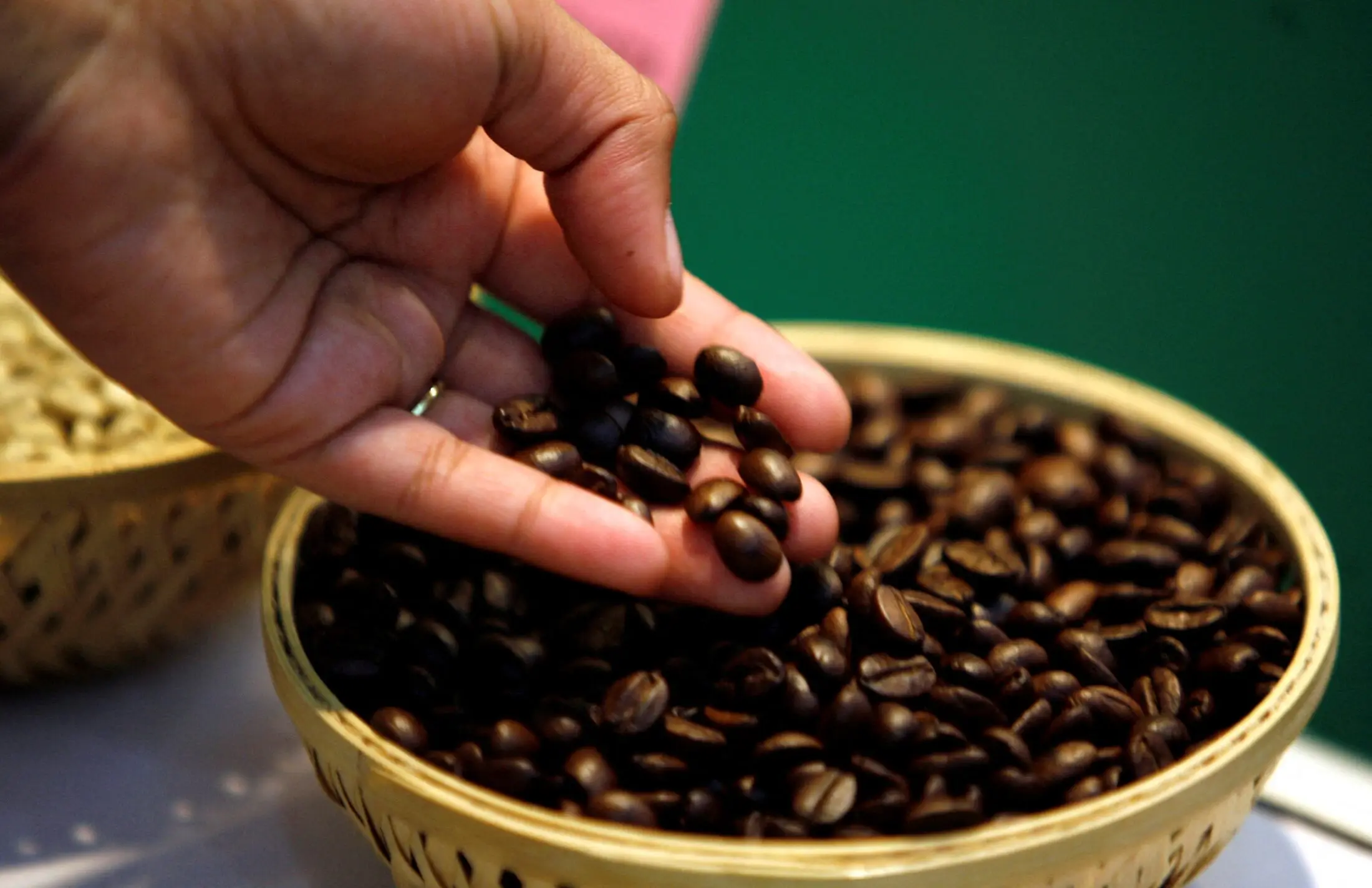 Indian coffee exports surpass $1 billion for the first time Indian coffee exports surpass $1 billion for the first time