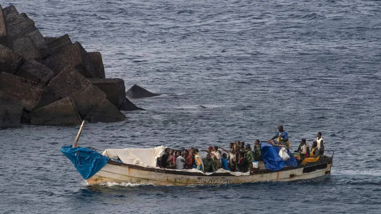 Over 40 Pakistanis die after boat en route to Spain capsizes near Morocco Over 40 Pakistanis die after boat en route to Spain capsizes near Morocco