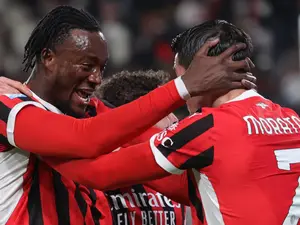 Italian SuperCup: Late Tammy Abraham winner sees Milan edge Inter in thrilling final