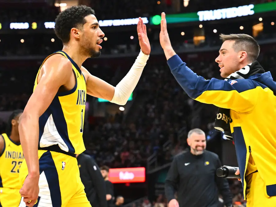 Tyrese Haliburton shines as Indiana Pacers advance past top-seeded Cleveland Cavaliers