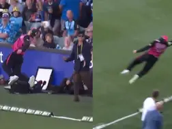 BBL, Sydney Sixers vs Adelaide Strikers: Watch | Lachlan Shaw's acrobatic fielding effort to stop six
