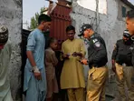 Leave or be deported: Pakistan asks Afghan Citizen Card holders, illegal foreigners to leave by March 31