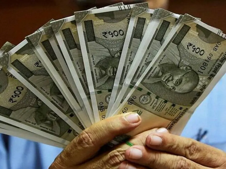 'Rs 10,01,35,60,00,13,95,42,100...': UP farmer's bank balance crosses Elon Musk's net worth | Here's how he became richie-rich