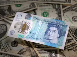 Yen hits 8-week high, sterling drops after Bank of England rate cut