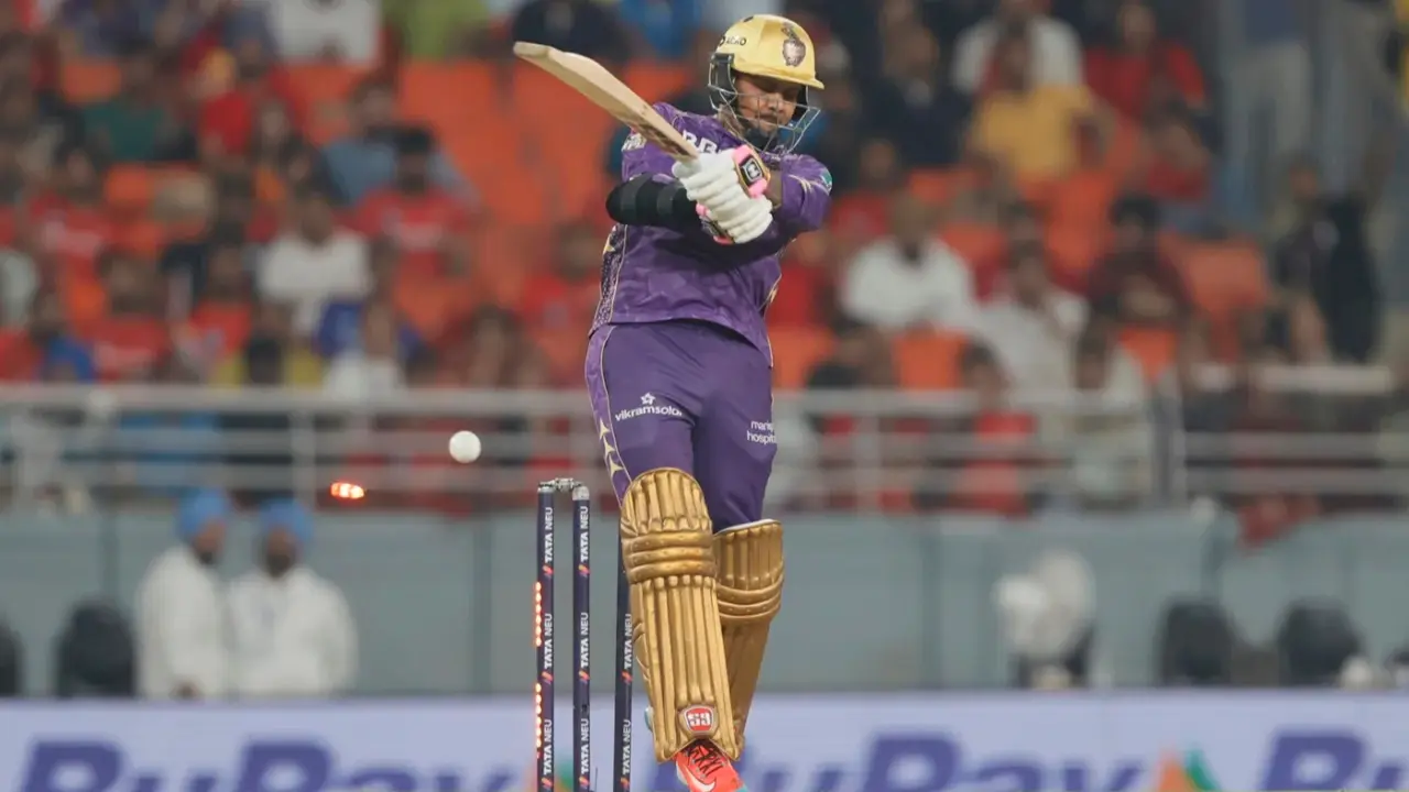 4. Sunil Narine – 17 Ducks