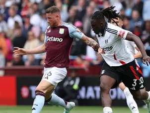 Premier League: Aston Villa boost top five bid, Southampton beaten at Leicester