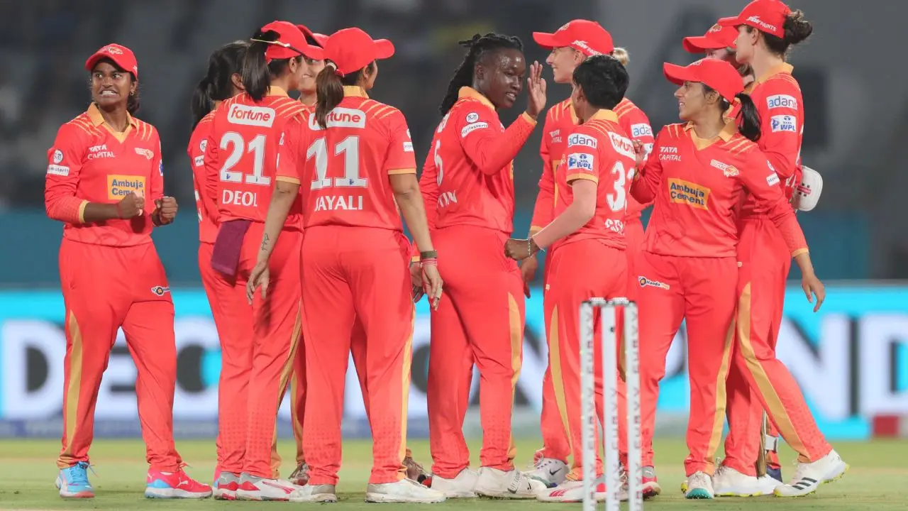 GG-W vs UP-W: Ashleigh Gardner's 52* helps Gujarat Giants open account in WPL 2025