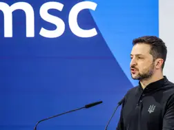 'Will never accept deals reached behind our backs', says Zelensky, calls for creation of 'European army'