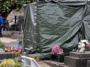 Grave of French far-right politician Jean-Marie Le Pen vandalised, says party