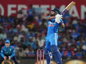 '195 runs at 48.75': Shreyas Iyer will be point of difference in India vs New Zealand Champions Trophy Final