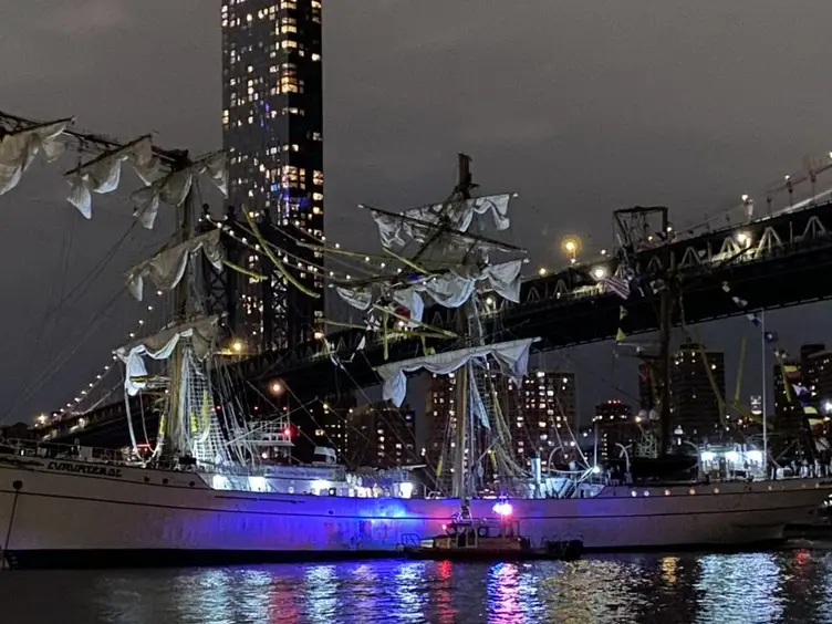 Mexican Navy ship that crashed into Brooklyn Bridge lost its steering. Here’s what we know