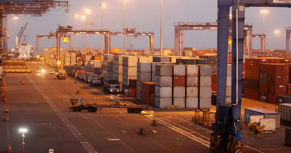 India tightens trade with Bangladesh: $770 million imports now restricted