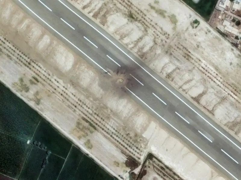 Operation Sindoor: Under extensive repairs, Pakistan extends Rahim Yar Khan airbase runway closure till June 6 Operation Sindoor: Under extensive repairs, Pakistan extends Rahim Yar Khan airbase runway closure till June 6