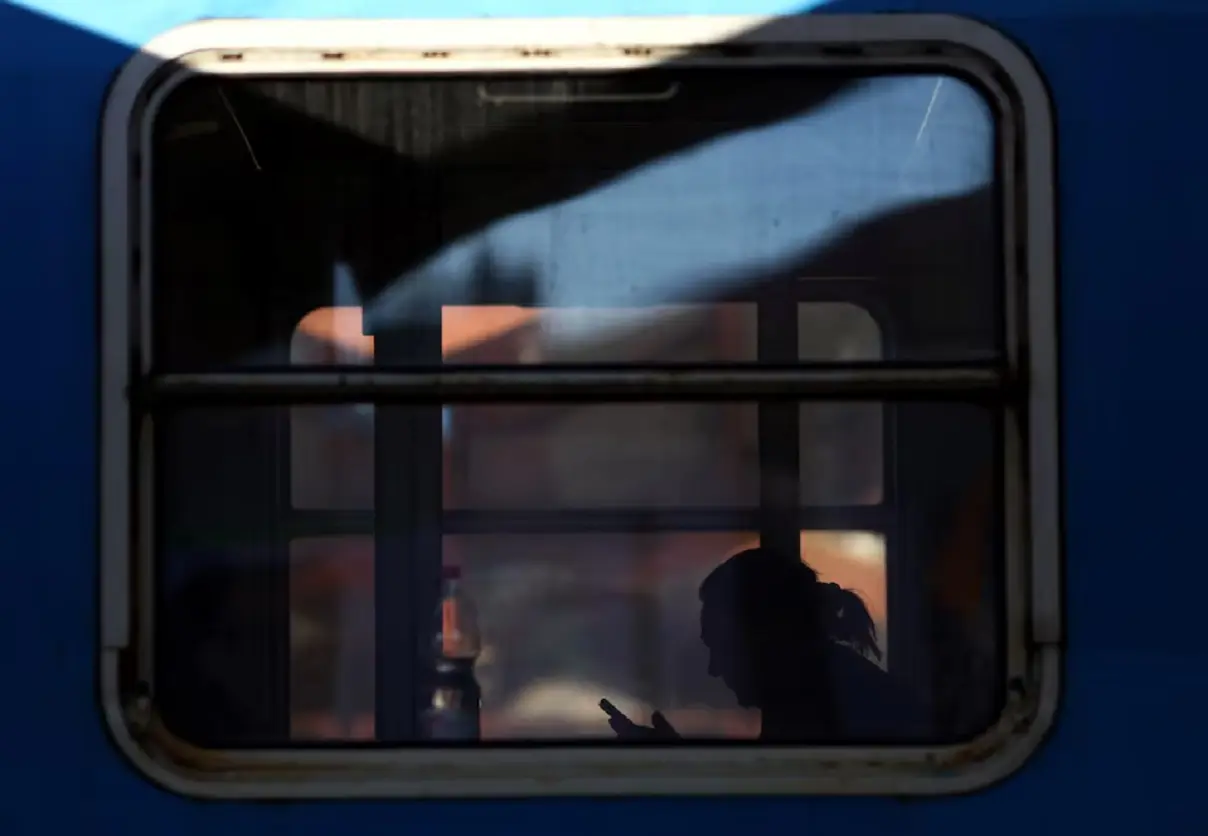 Spain’s mobile, internet networks crash in massive outage weeks after power blackout