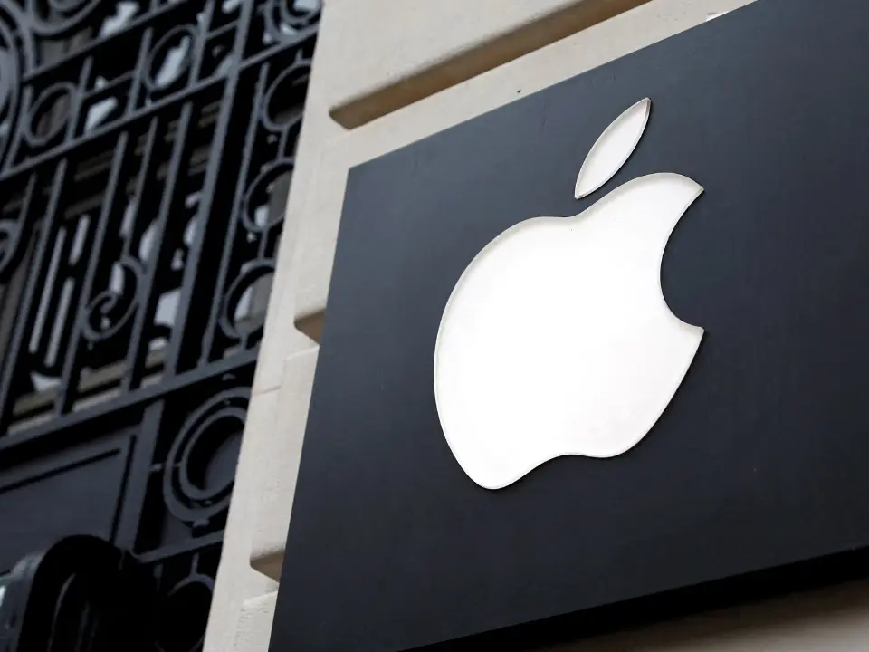 Apple cuts 200+ jobs across Siri and Vision Pro teams: Here’s what is changing Apple cuts 200+ jobs across Siri and Vision Pro teams: Here’s what is changing