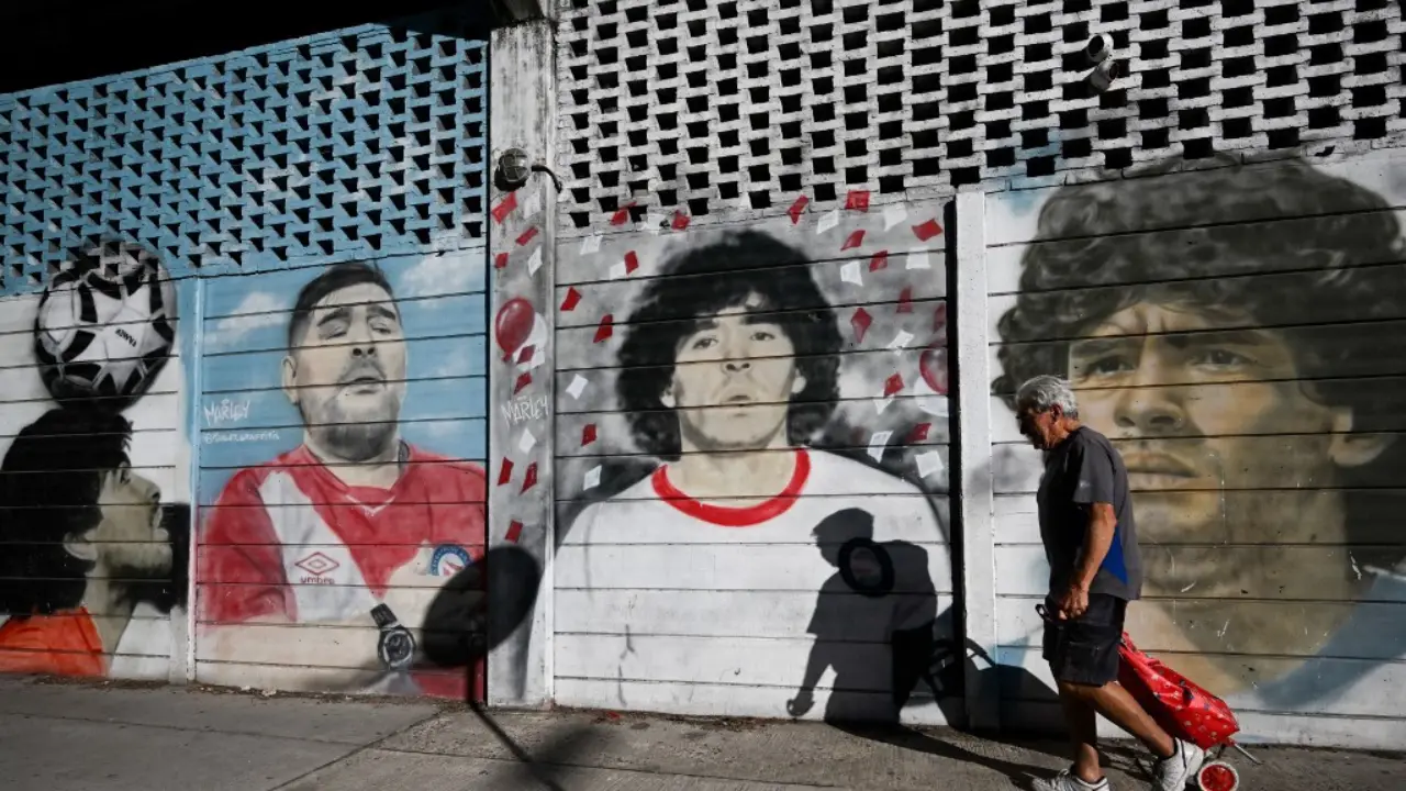 Diego Maradona death trial suspended as judge's impartiality questioned