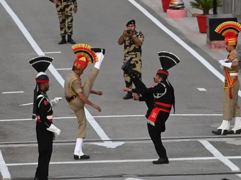 Beating Retreat ceremony now scaled down. Here’s how it is different from before Beating Retreat ceremony now scaled down. Here’s how it is different from before
