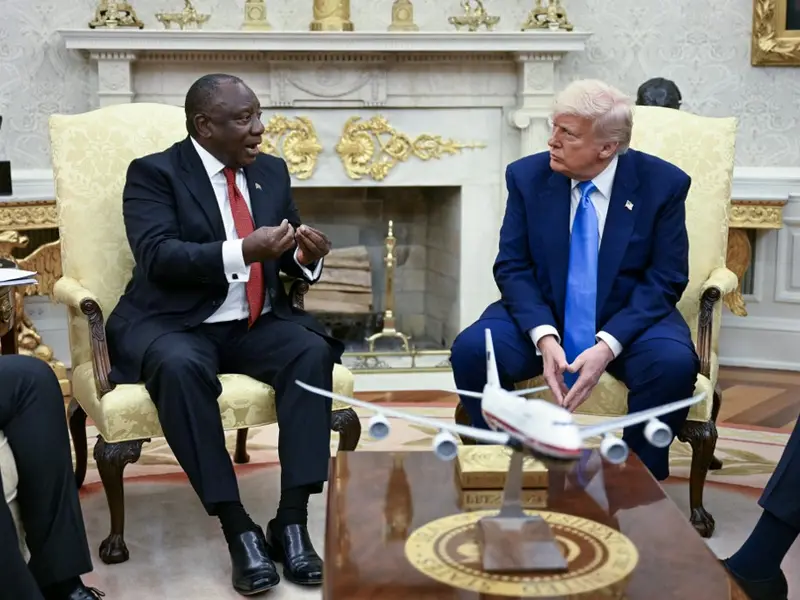'We don’t have a plane to give you': Ramaphosa jests about Trump's $400 billion 'gift' from Qatar 'We don’t have a plane to give you': Ramaphosa jests about Trump's $400 billion 'gift' from Qatar