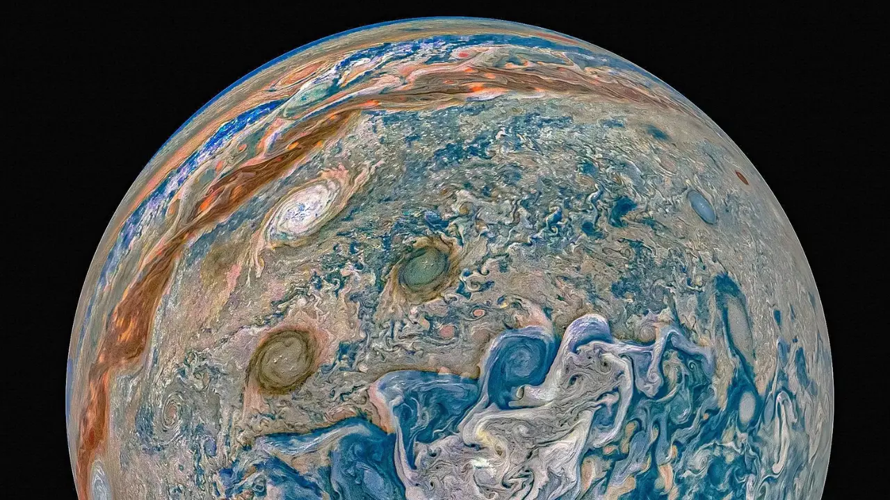 Jupiter was once twice as big it could fit 2,000 Earths inside