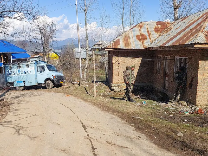 Jammu and Kashmir encounter: Indian forces continue their counter terror operations in Kishtwar Jammu and Kashmir encounter: Indian forces continue their counter terror operations in Kishtwar