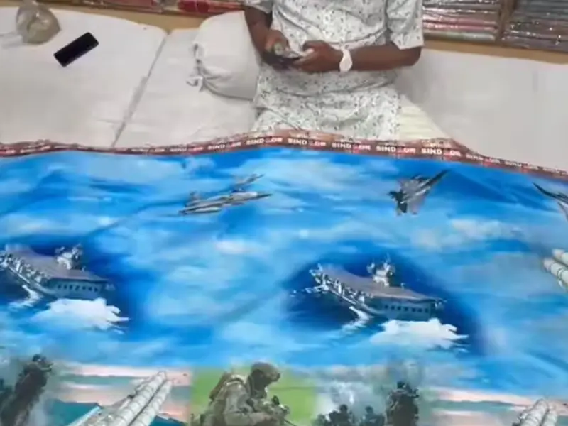 Operation Sindoor: Banarasi sarees get patriotic makeover with missiles and warships Operation Sindoor: Banarasi sarees get patriotic makeover with missiles and warships