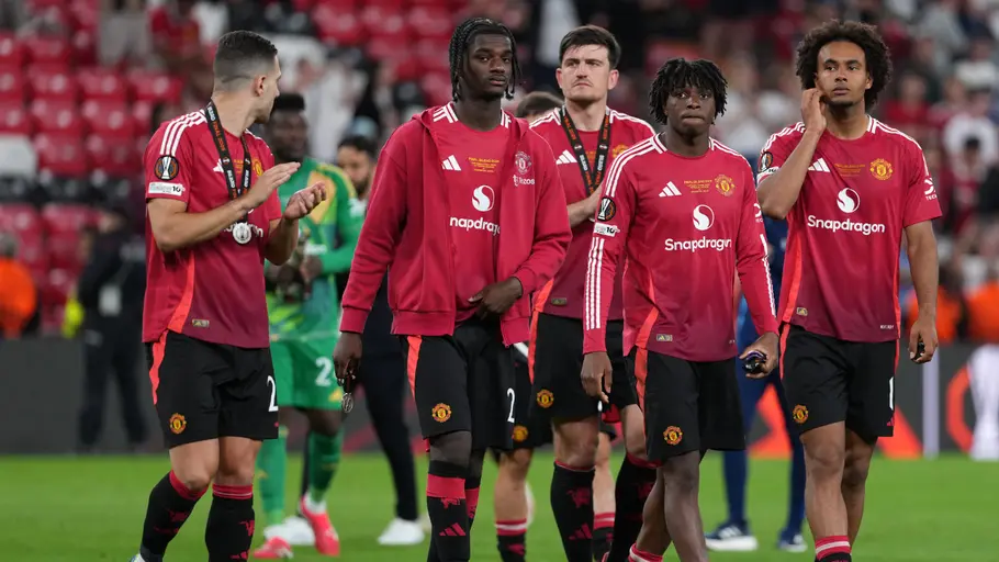 Crisis continue at Manchester United after Europa League final defeat, employees face latest round of redundancy - Report