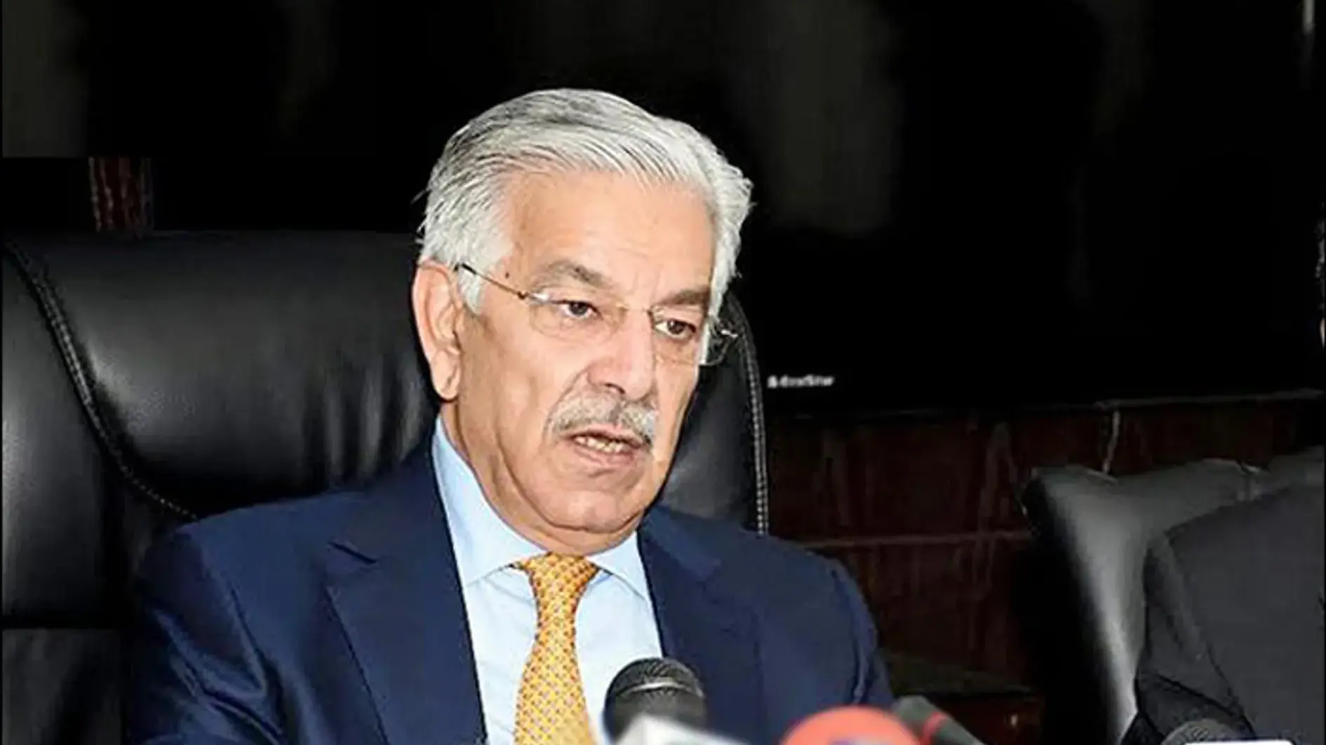  'America earns from wars': Pakistan minister Khawaja Asif blames US for global conflicts in viral video | Watch 