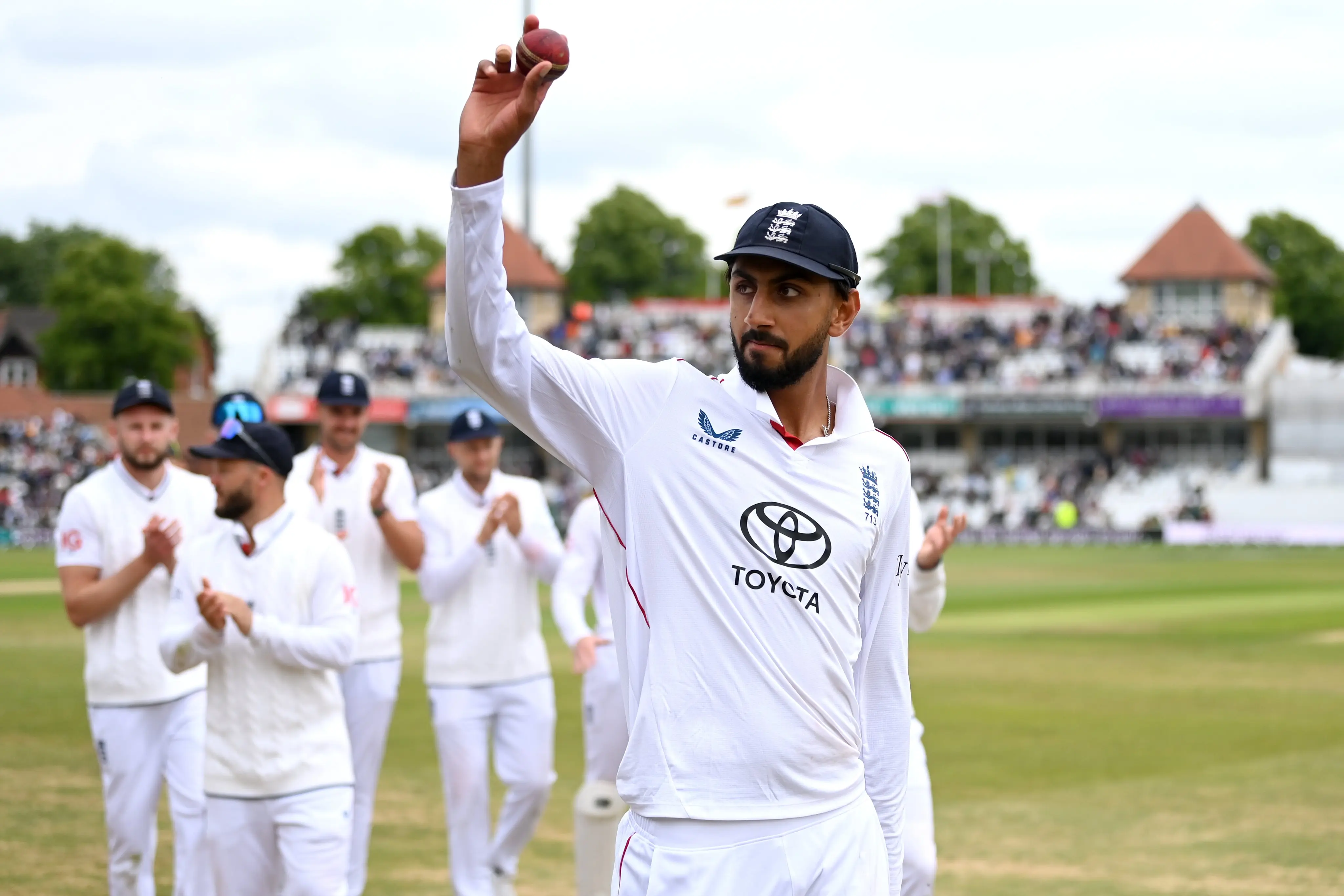 Bashir picks nine wickets at Trent Bridge as England thrash Zimbabwe in four-day Test