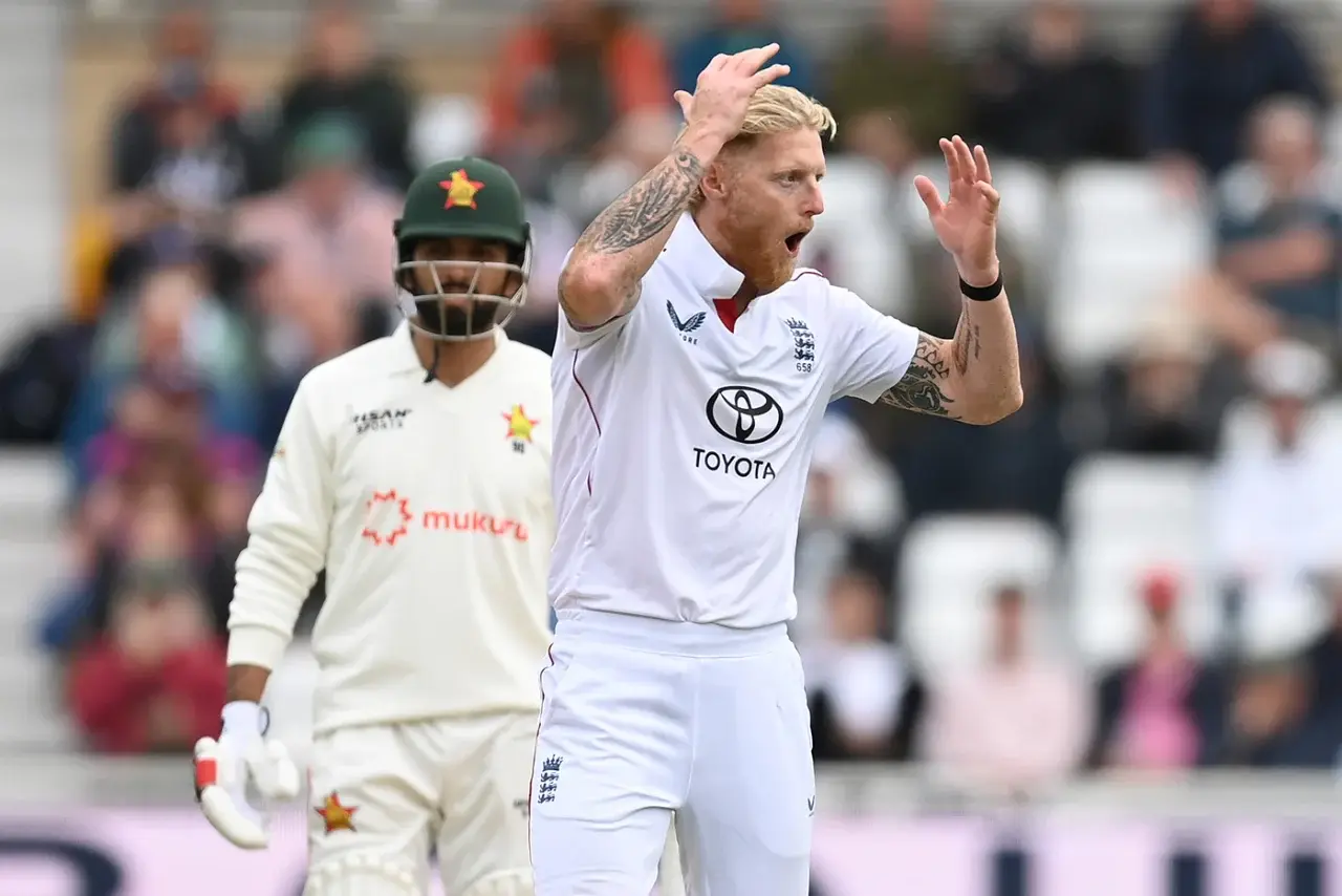 Harry Brook grabs one-handed stunner and Stokes CANNOT believe it! Watch his reaction