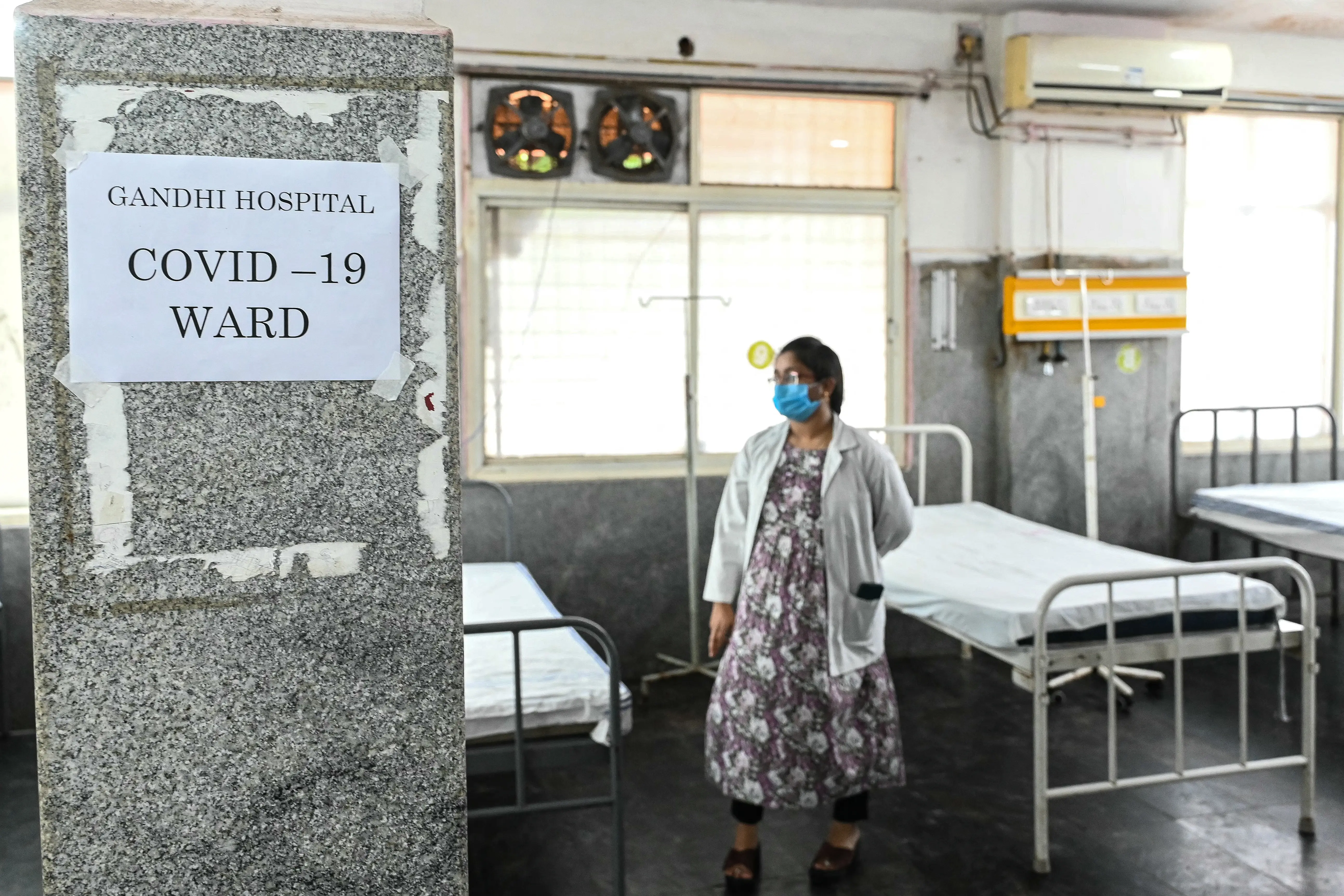 COVID-19: Hospitals told to keep bed, oxygen ready; new variants detected; one case confirmed in Noida