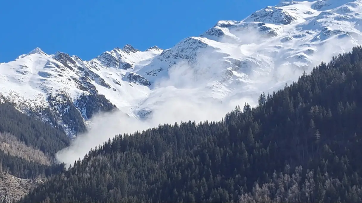 Five skiers found dead near Switzerland’s luxury Zermatt resort; climber’s body found Five skiers found dead near Switzerland’s luxury Zermatt resort; climber’s body found