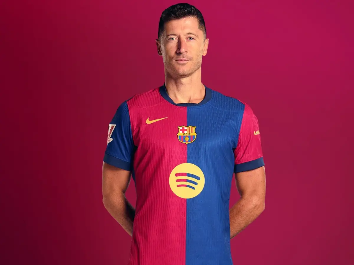 2. Robert Lewandowski (27 goals)